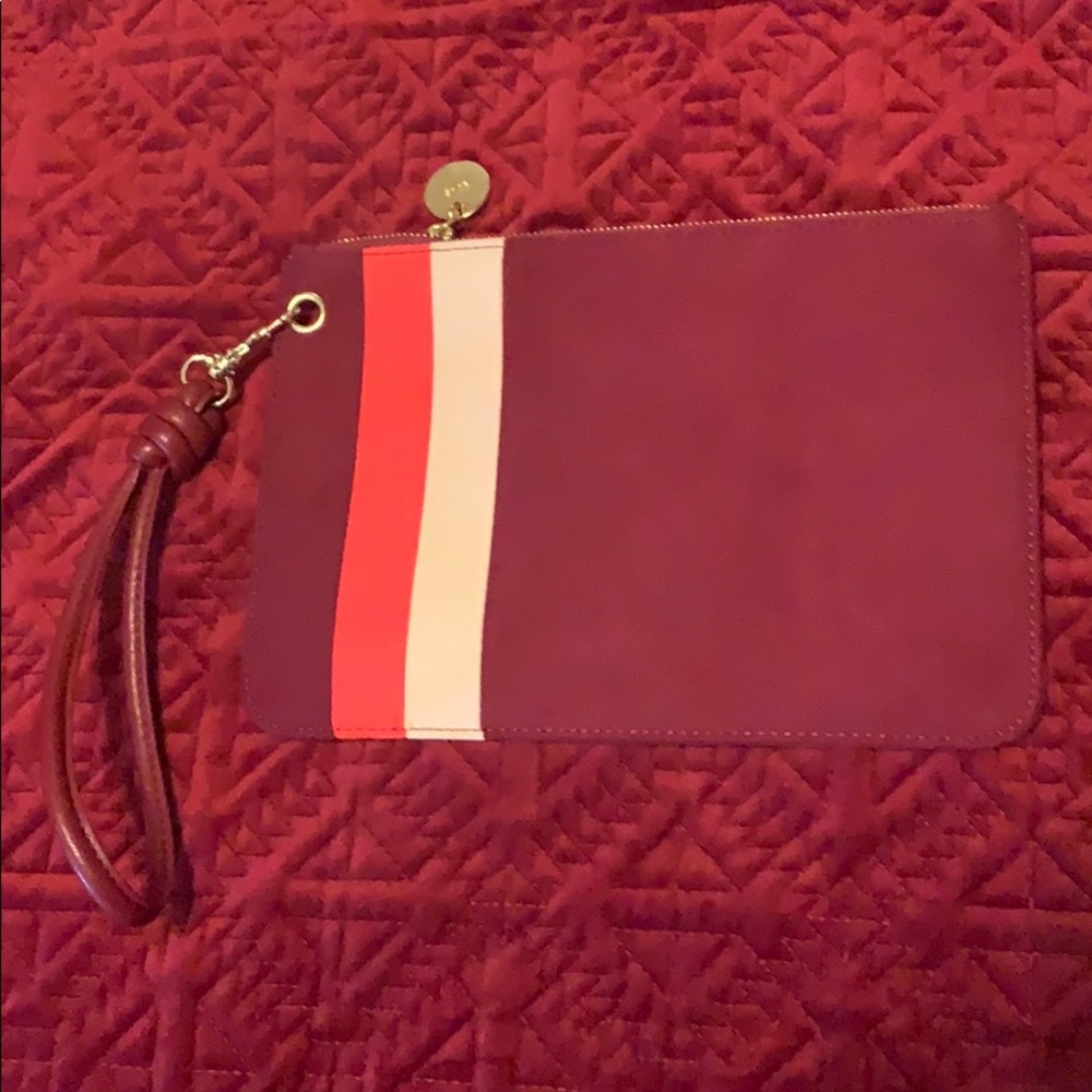 Loft wristlet
